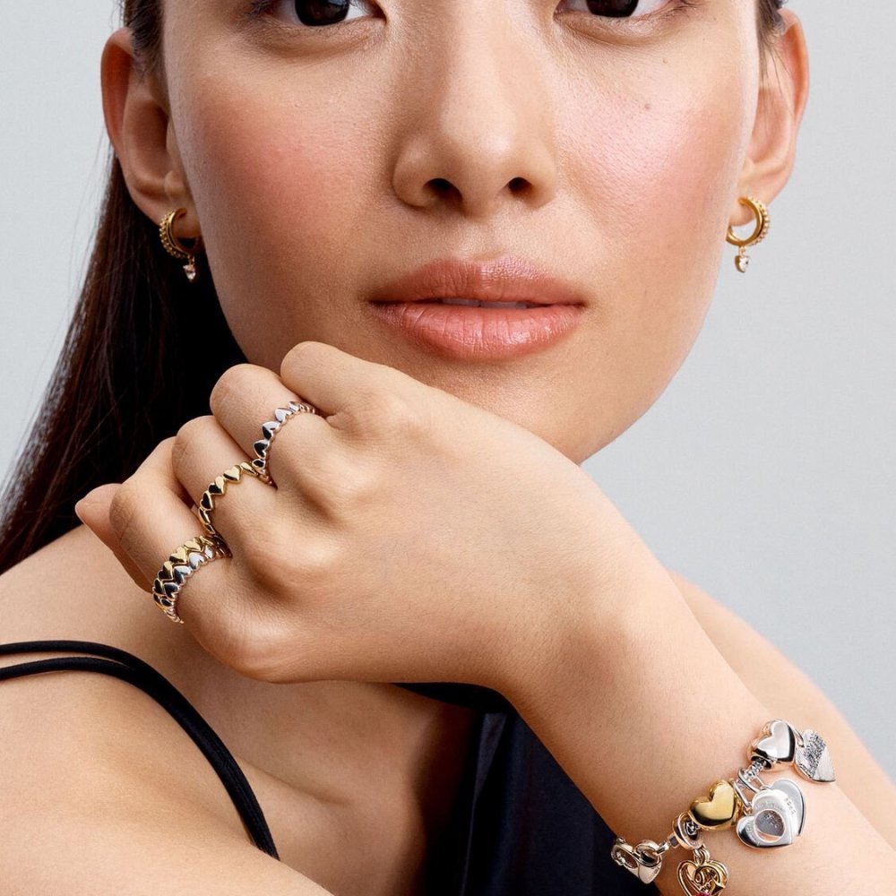 Anello Fascia a Cuori Be Love