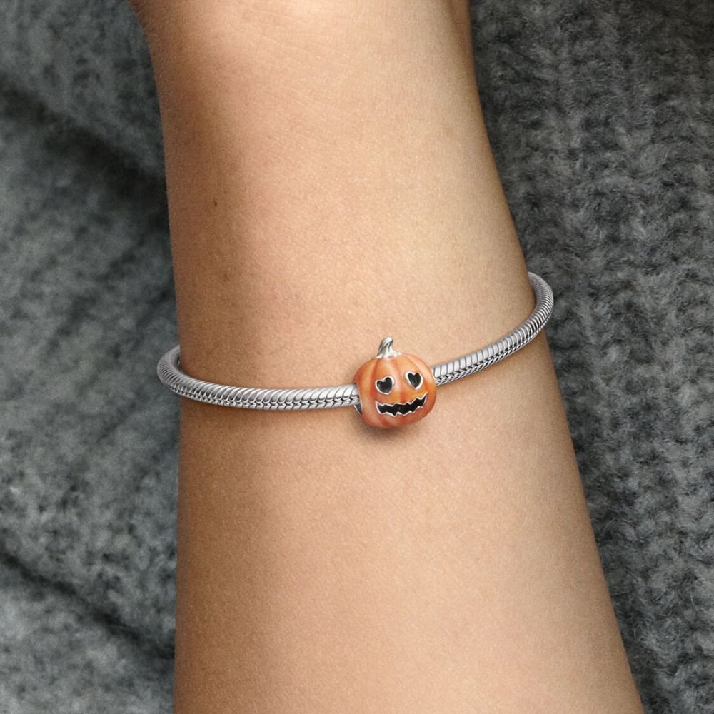Charm Zucca di Halloween che si illumina al buio