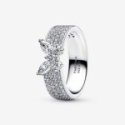 Anello Fascia Pavè con Farfalla Luminosa Anello Fascia Pavè con Farfalla Luminosa