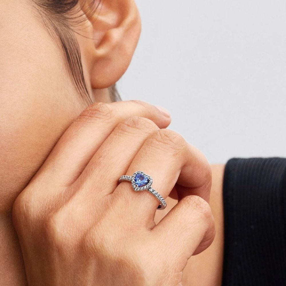 Anello Cuore in Rilievo Blu Anello Cuore in Rilievo Blu