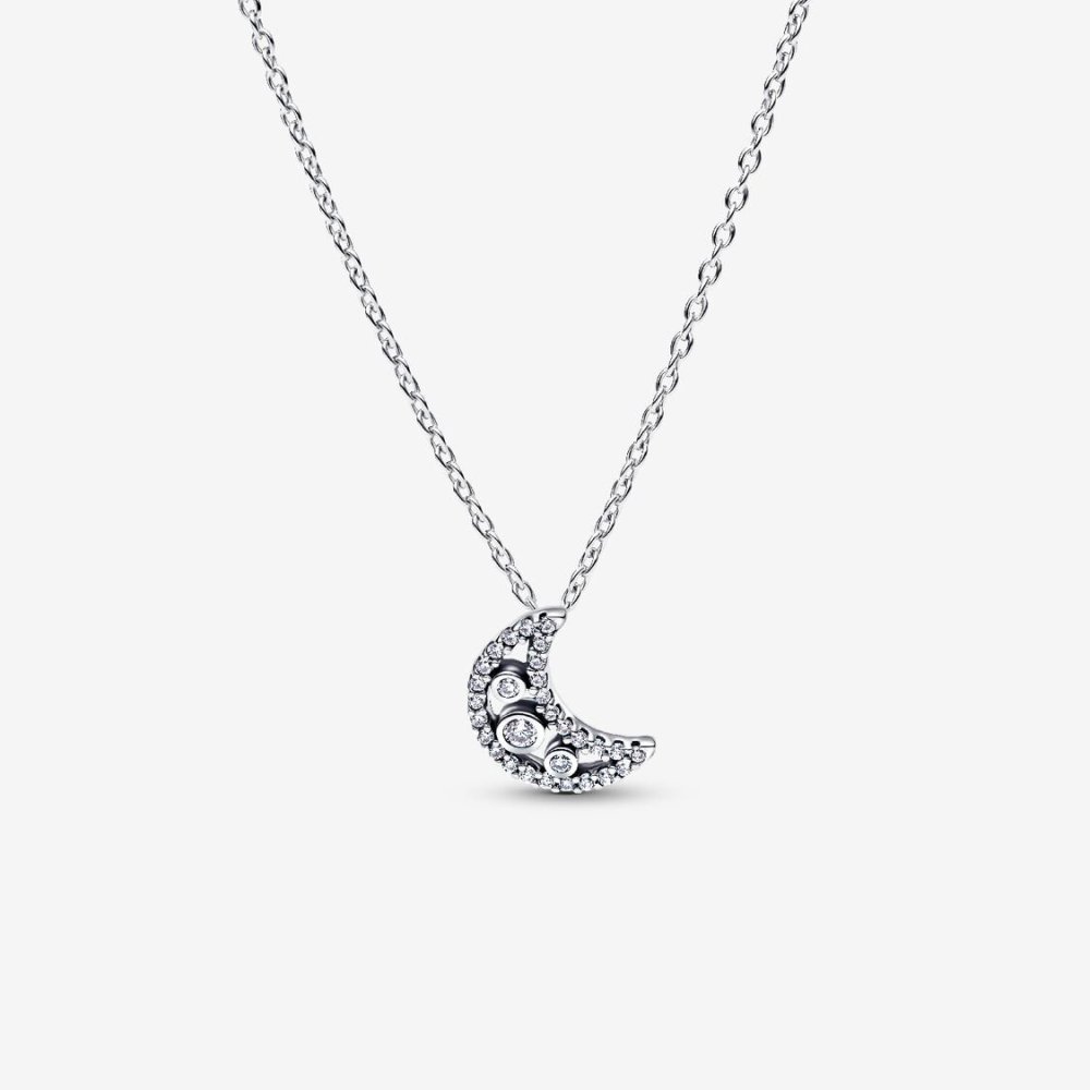 Collana con pendente Falce di luna Collana con pendente Falce di luna