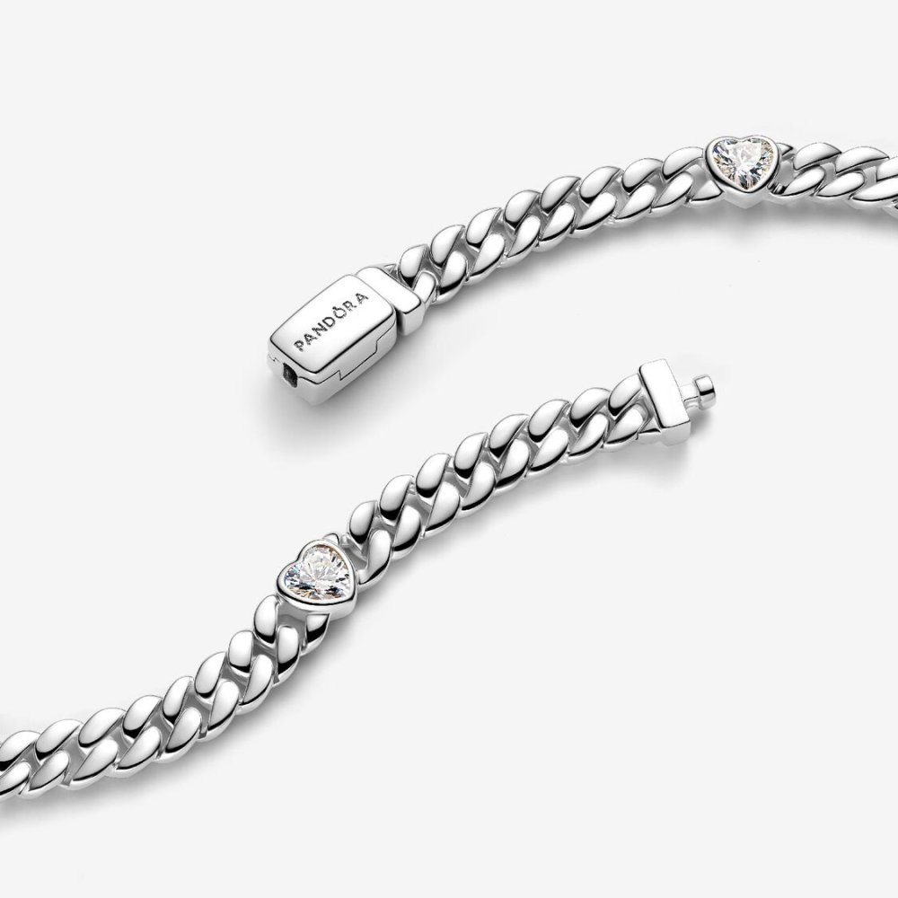 Bracciale Catena Maglia Cubana con Cuori Bracciale Catena Maglia Cubana con Cuori
