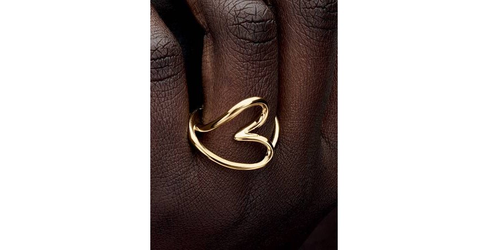Anello Cuore Linea Sinuosa