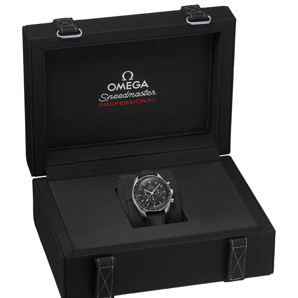 Speedmaster Moonwatch Professional 42 mm, acciaio su cinturino in tessuto rivestito in nylon