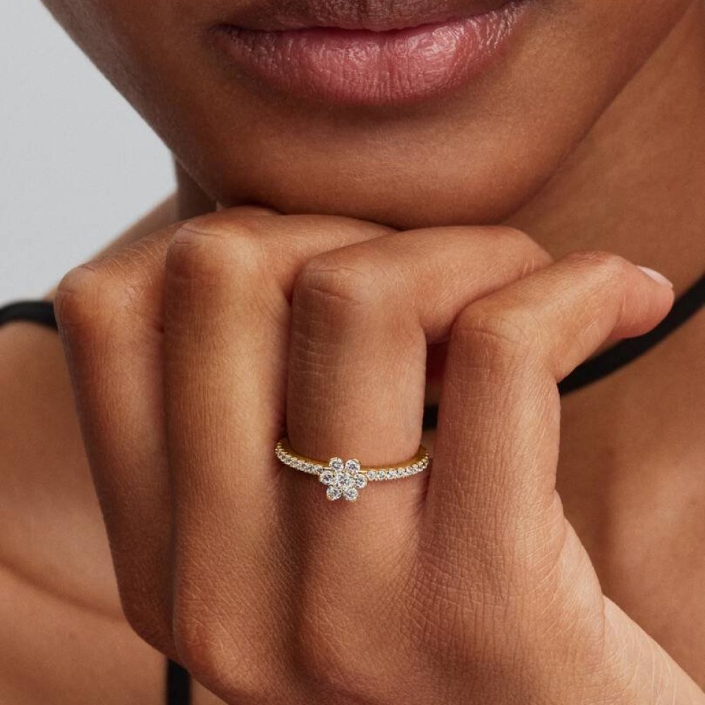 Anello Fiore Scintillante